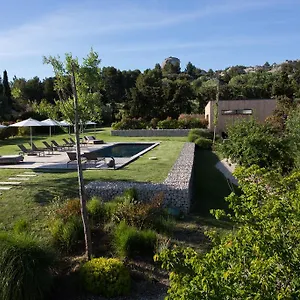 Domaine Mejan Lodge